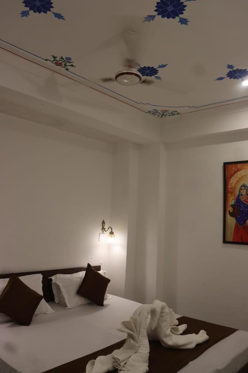 Hotel Shiv Palace Udaipur Luaran gambar