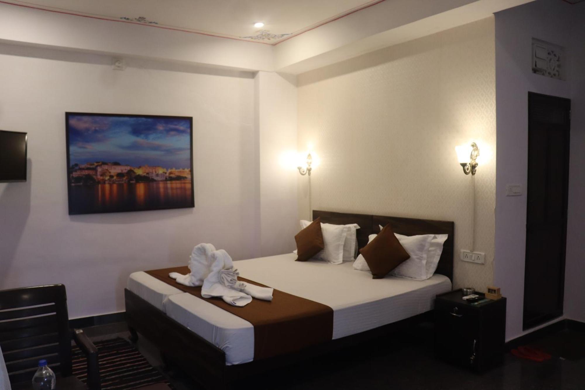 Hotel Shiv Palace Udaipur Bilik gambar